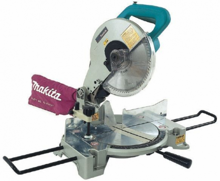 Торцовочная пила Makita LS1040 в прокат в Владимире. У нас лучшая цена за сутки! Возможность взять в аренду с выгодной скидкой до 40% при экспресс доставке 24/7. И помните, ночью стоимость еще дешевле на 30%! #арендапрокат #виброплита #выгодно